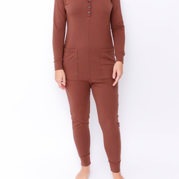 Smash+TESS Wednesday Romper - Picture 2 of 4